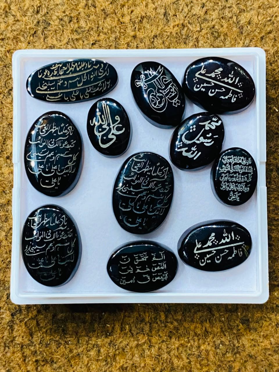 Natural Black Agate Aqeeq Stone - Gemstone Hub