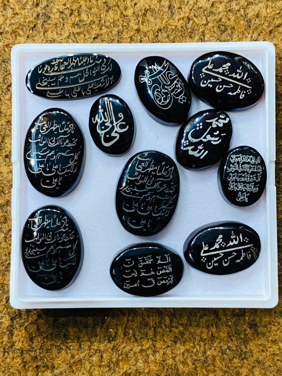 Natural Black Agate Aqeeq Stone - Gemstone Hub