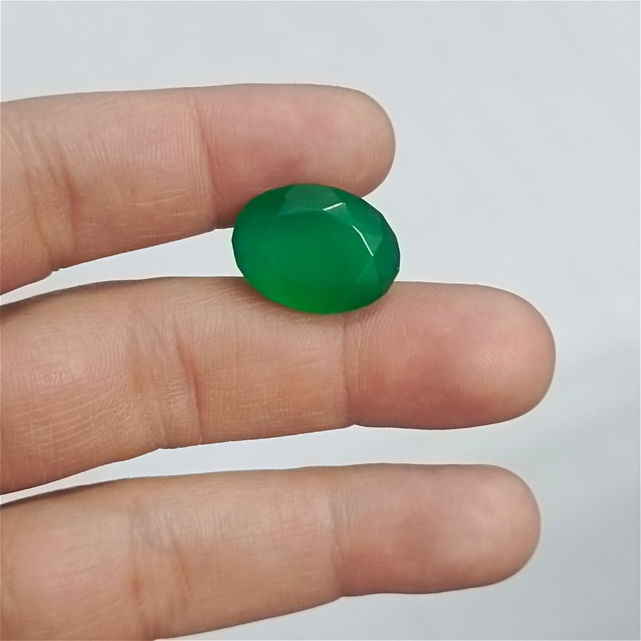Onyx Stone 18.90 CRT