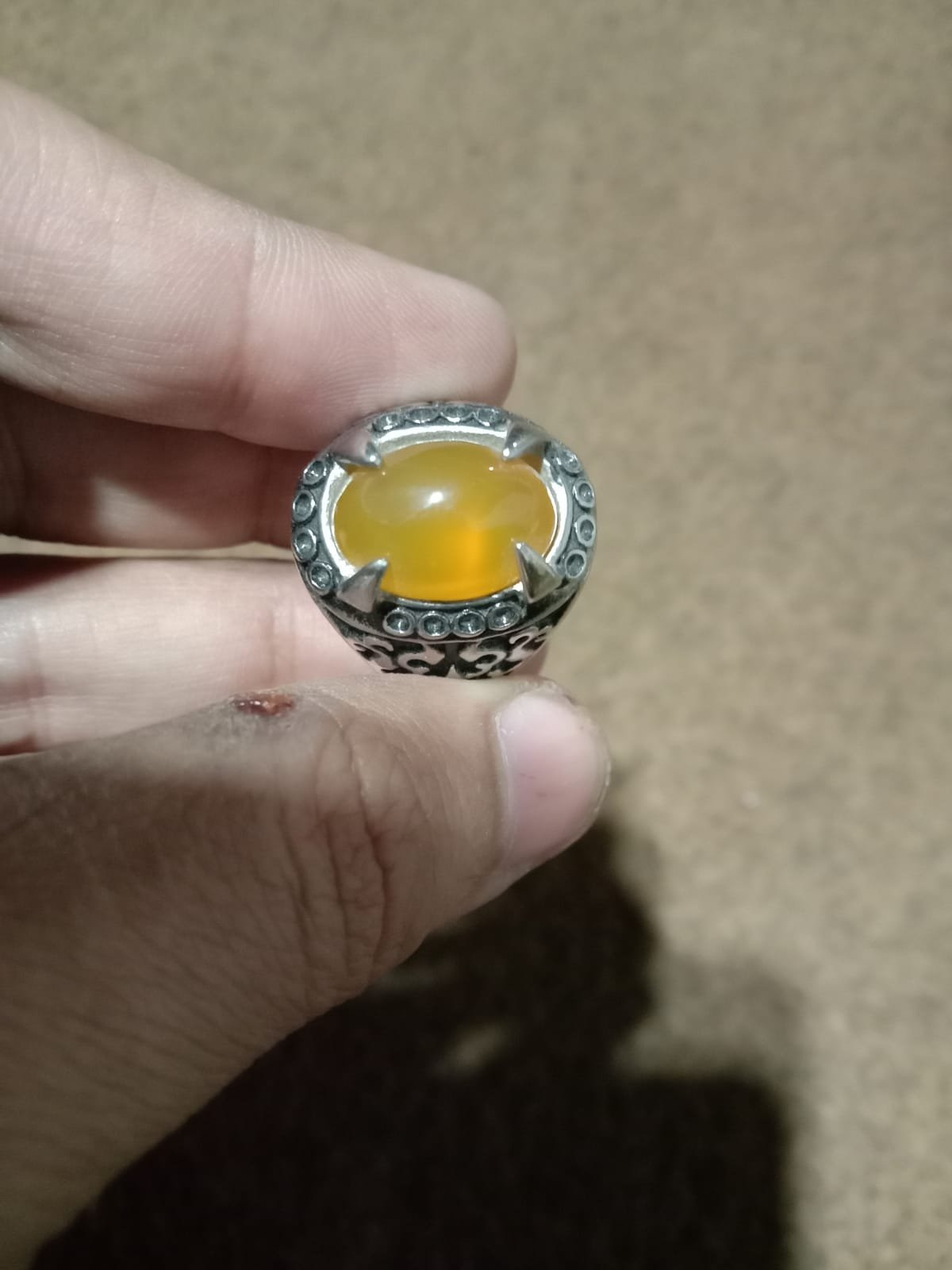 Original Zard Yellow Aqeeq Non - Gemstone Hub