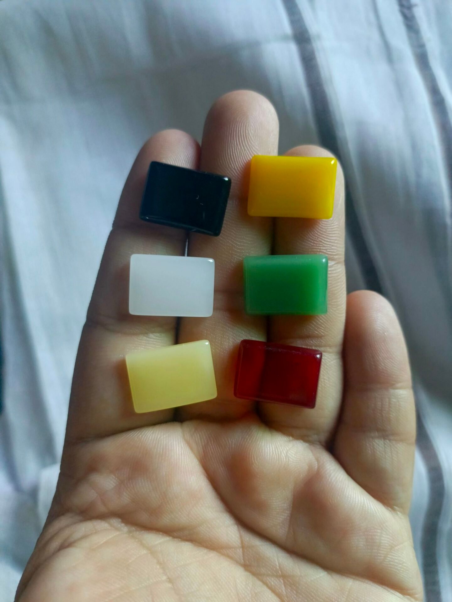 Pack Of 6 Mixed Stones - Gemstone Hub