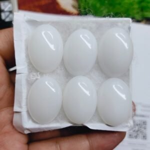 White Haqeeq Gemstone 19.80 CRT ± 1 CRT For Ring