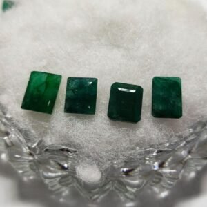 100% Original Natural Zambia Emerald (Colambian