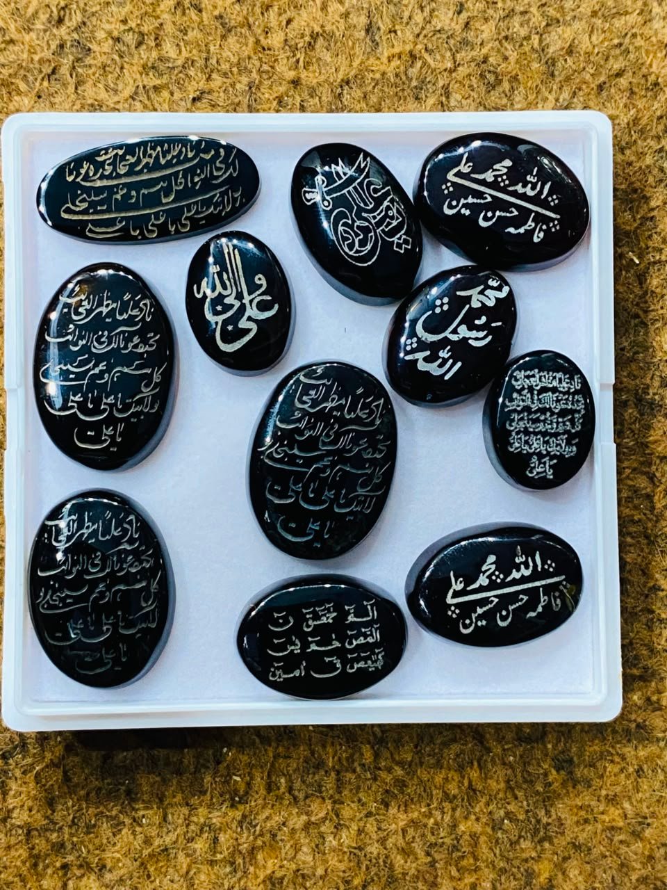 Natural Black Agate Aqeeq Stone - Gemstone Hub