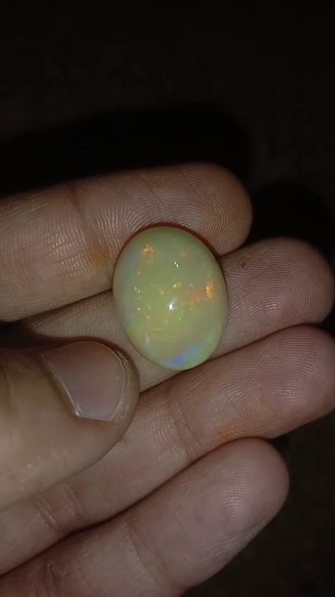 Australian White Opal 13 5 - Gemstone Hub