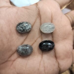 Natural Black Rutile Moh E Najaf 11.0 CRT ± 1 CRT