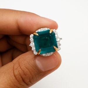 Luxury Emerald Cocktail Wedding Ring