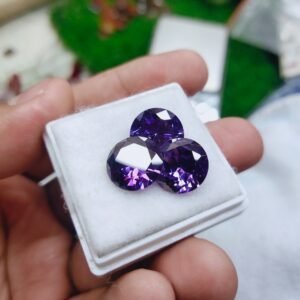 Original Zircon Purple Color DIMOND Cut Gemstone 13.90