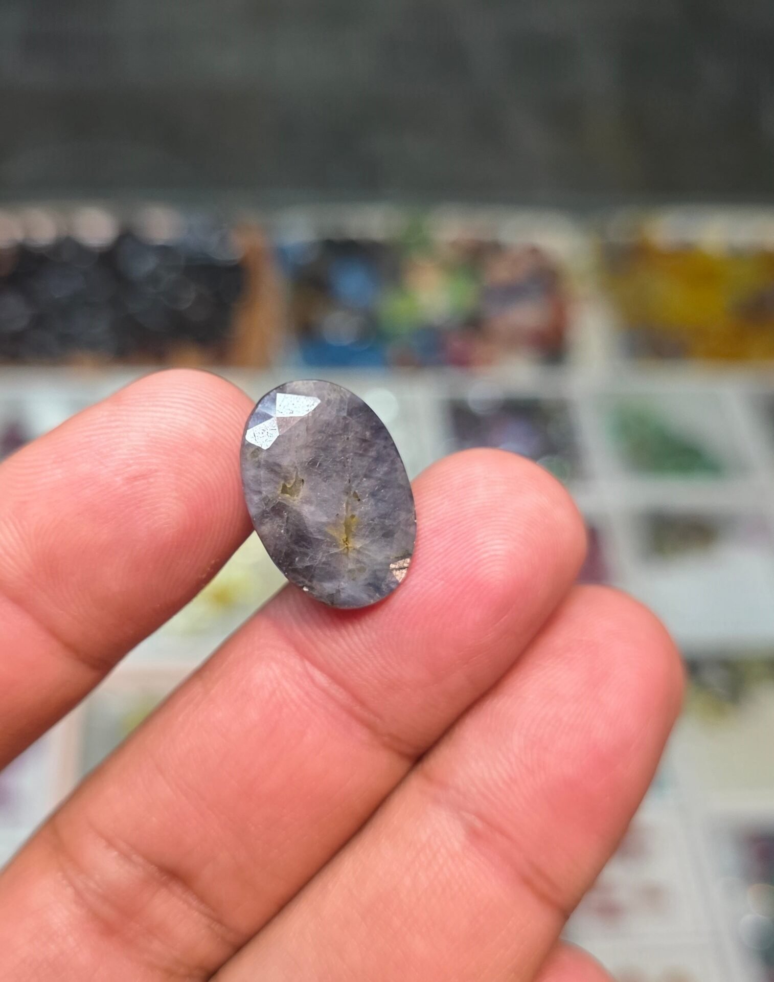 Premium Quality Kashmiri Neelam Stone (Sapphire) Natural 21.10 CRT - Image 3